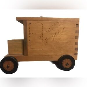 "Wren Express" Handcrafted Cedar Birdhouse